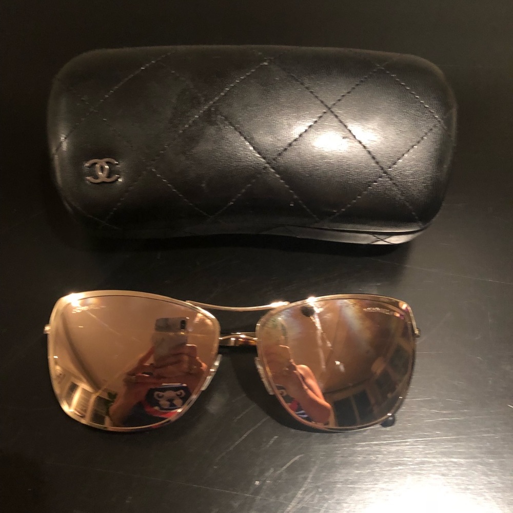 CHANEL Metal Pilot mirrored Sunglasses 4224 Gold